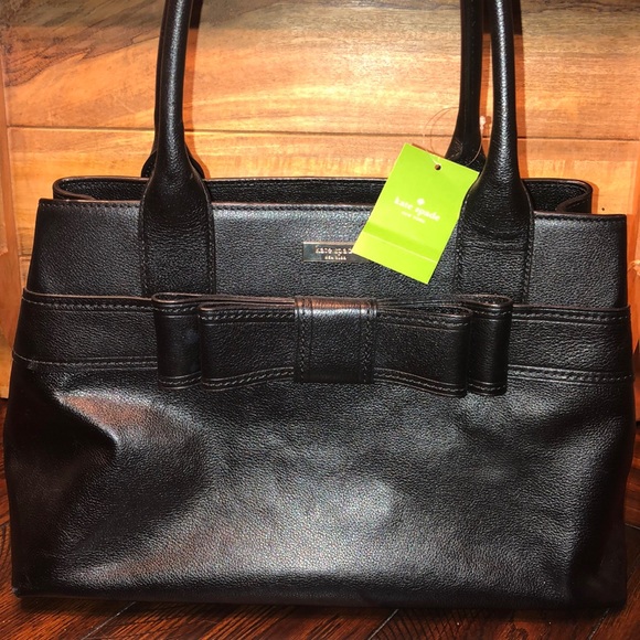 kate spade Handbags - Kate Spade purse NEW